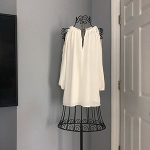 Michael Kors cream cold shoulder top